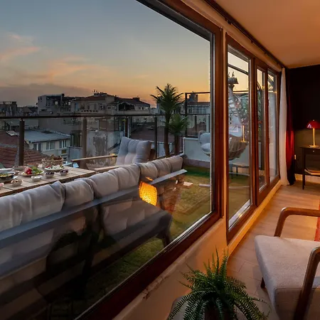 Monnas Lägenhet Istanbul