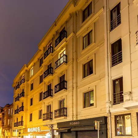 Monnas * Istanbulská provincie