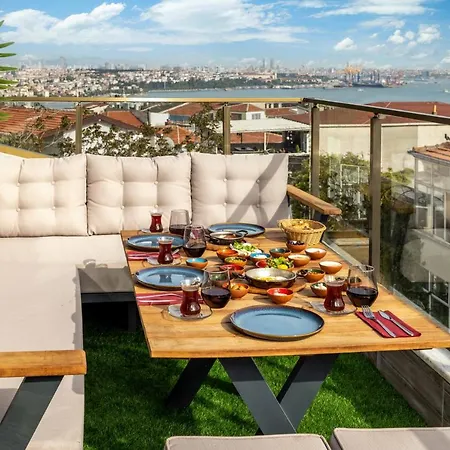 Monnas * Istanbul