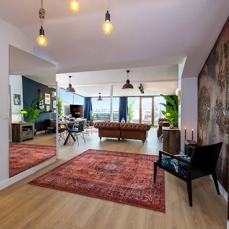 Monnas Apartment *