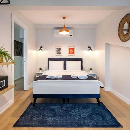Monnas Apartment
