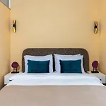 Monnas * Istanbulská provincie