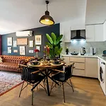 Monnas * Istanbulská provincie